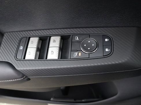 New 2026 Mitsubishi Outlander ES image 34