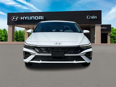 New 2025 Hyundai Elantra Blue image 12