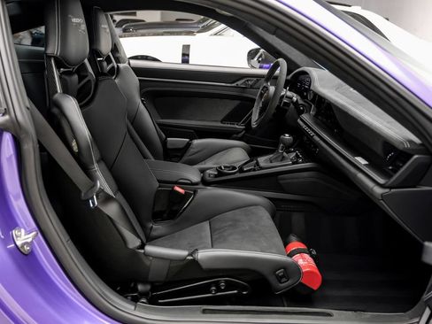 Used 2025 Porsche 911 GT3 RS RWD image 38