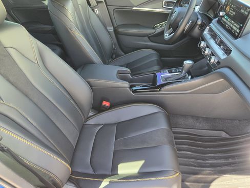 Used 2026 Acura Integra A-Spec w/ Technology Package FWD image 11