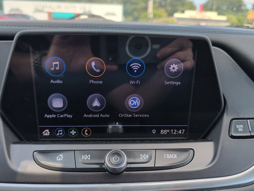 Used 2019 Chevrolet Blazer LT FWD image 13