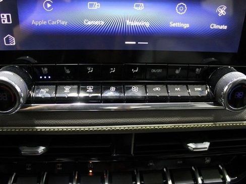 New 2026 Chevrolet Colorado ZR2 w/ Technology Package image 10