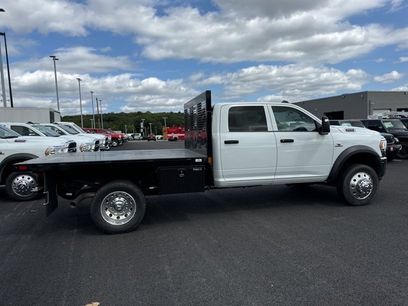 New 2024 RAM 5500 Tradesman w/ Chrome Appearance Group