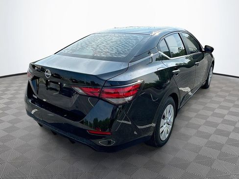 Used 2025 Nissan Sentra S FWD image 10