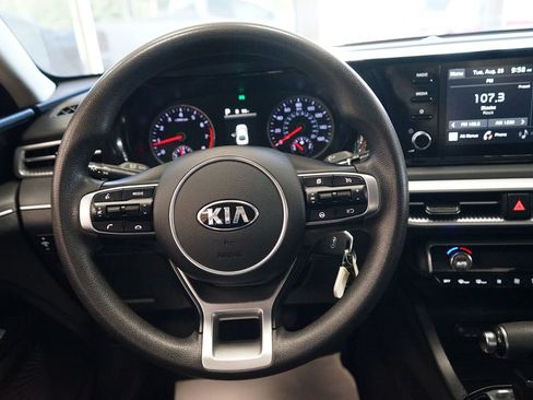 Used 2021 Kia K5 LX FWD image 29