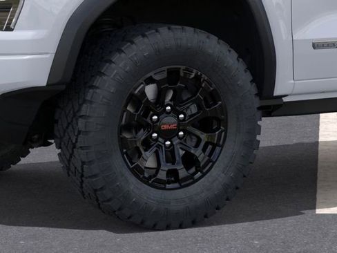 New 2026 GMC Canyon Elevation w/ Convenience Package image 9
