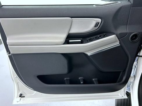 New 2027 Ford Expedition Max Active AWD/4WD image 9