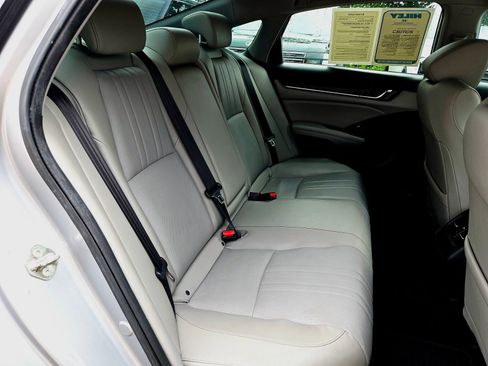 Used 2019 Honda Accord EX-L image 26