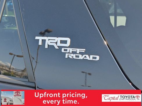Used 2023 Toyota 4Runner TRD Off-Road Premium w/ Moonroof Package AWD/4WD image 8