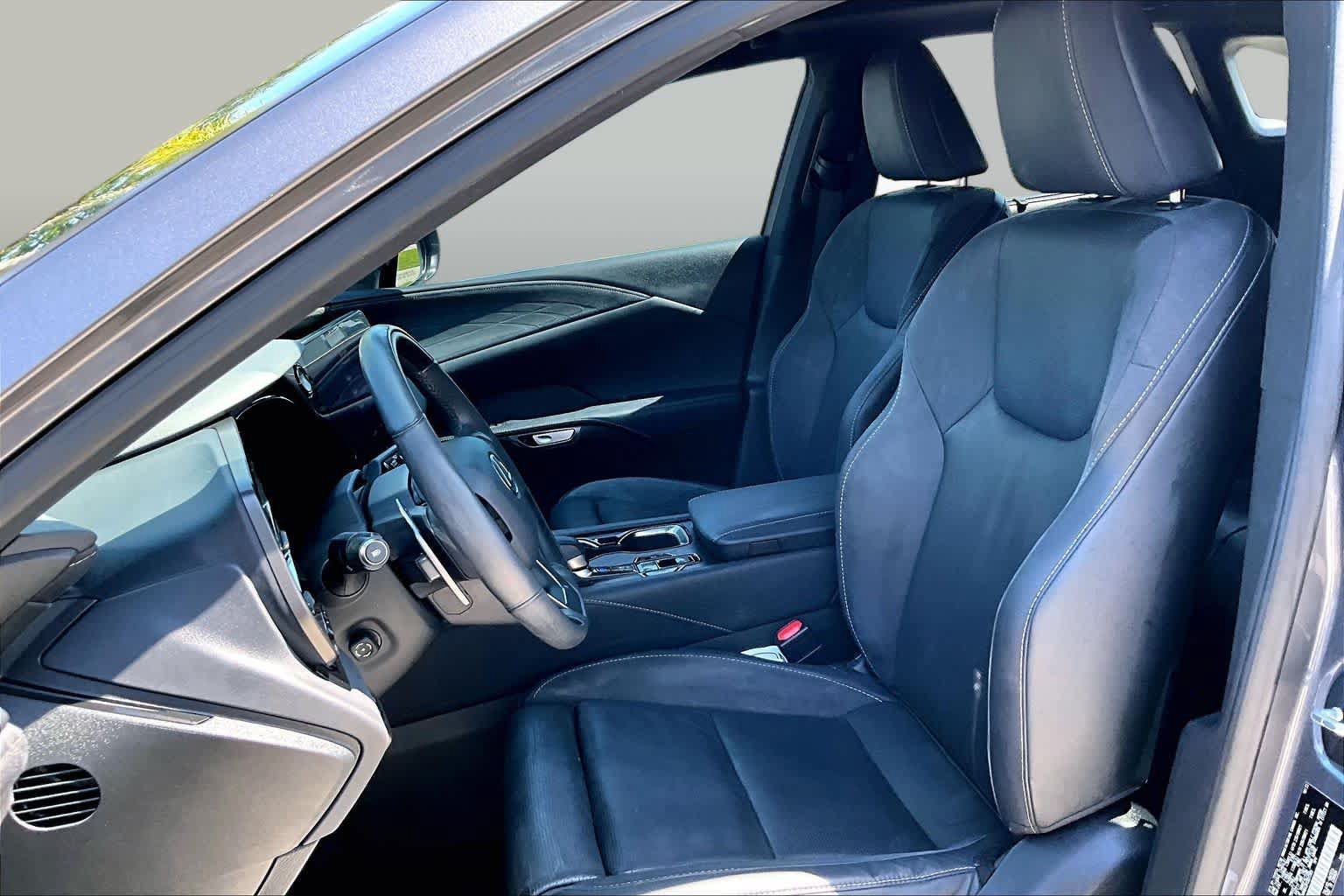 Used 2023 Lexus RX 350 FWD w/ Accessory Package (Z1) image 8