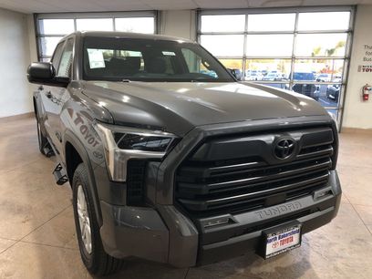 New 2025 Toyota Tundra SR5