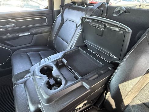 Used 2019 RAM 1500 Laramie AWD/4WD image 16