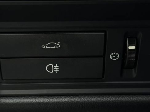 Used 2016 Jaguar XJ R-Sport RWD image 51