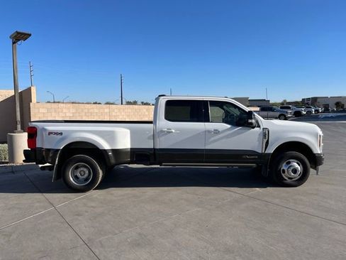 Used 2024 Ford F350 King Ranch w/ FX4 Off-Road Package image 3