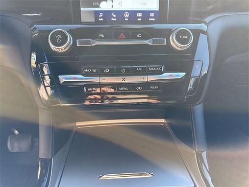 Used 2022 Ford Explorer ST w/ Equipment Group 401A image 23