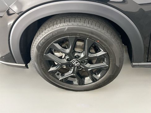 Used 2025 Honda HR-V Sport image 11