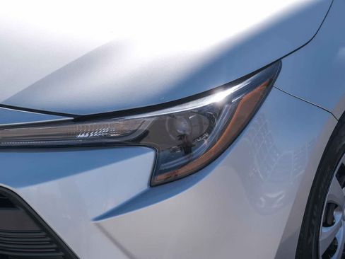 Used 2024 Toyota Corolla LE FWD image 12