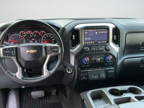 Certified 2021 Chevrolet Silverado 1500 LT w/ Z71 Off-Road Package AWD/4WD image 13