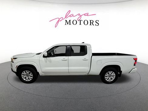 Used 2022 Nissan Frontier SV w/ Technology Package AWD/4WD image 7
