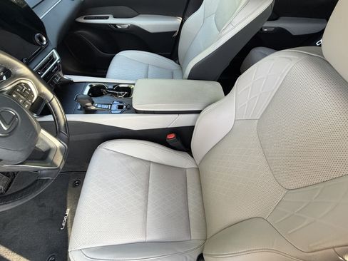 Used 2025 Lexus RX 350 Premium Plus w/ Accessory Package (Z1) FWD image 15
