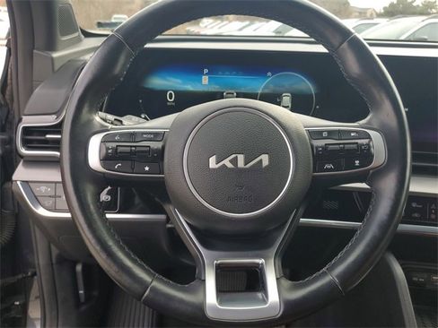 Certified 2023 Kia Sportage SX image 22