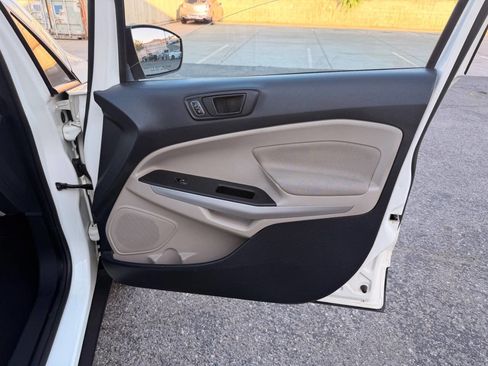 Used 2021 Ford EcoSport S FWD image 32