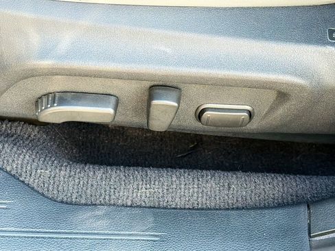 Used 2019 Subaru Outback 3.6R Limited w/ Popular Package #2 AWD/4WD image 24