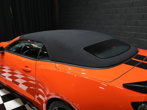 Used 2020 Chevrolet Camaro SS image 9