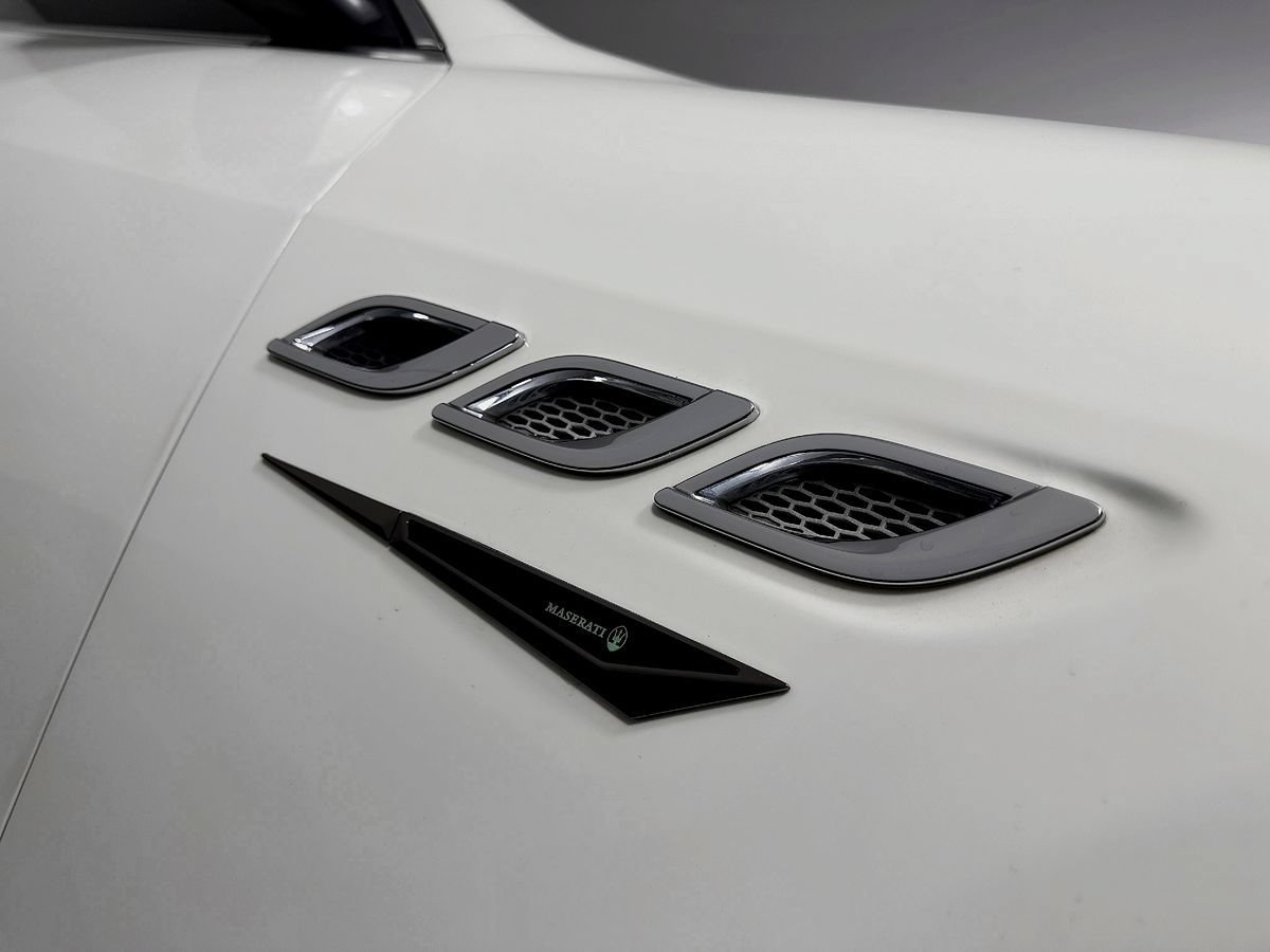 Used 2014 Maserati Quattroporte S Q4 AWD/4WD image 29