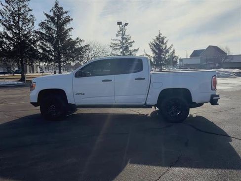 Used 2021 GMC Canyon AT4 image 31