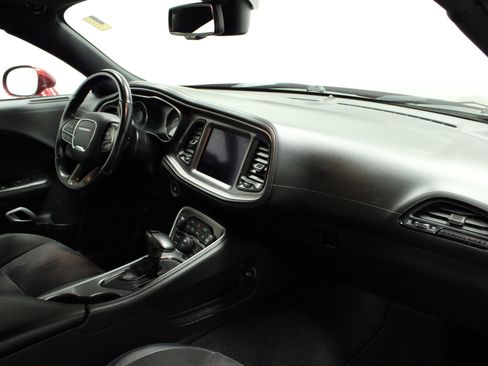 Used 2021 Dodge Challenger GT w/ Plus Package image 21