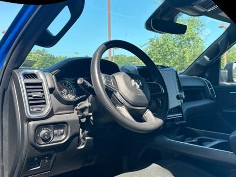 Used 2025 RAM 1500 Big Horn AWD/4WD image 10
