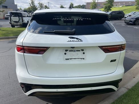 Used 2026 Jaguar F-PACE R-Dynamic S AWD/4WD image 7