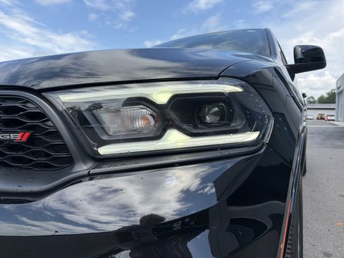 Used 2025 Dodge Durango GT AWD/4WD image 10