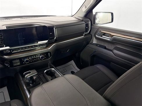 Used 2023 Chevrolet Silverado 1500 LT w/ Convenience Package II image 22