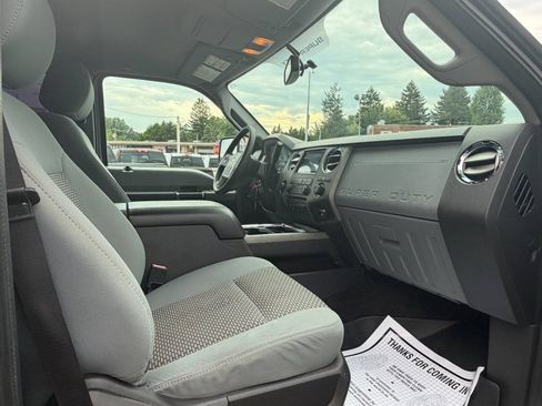 Used 2012 Ford F250 XLT w/ XLT Premium Pkg AWD/4WD image 13