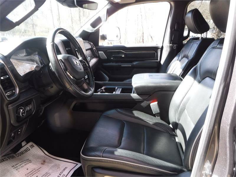 Used 2019 RAM 1500 Limited AWD/4WD image 9