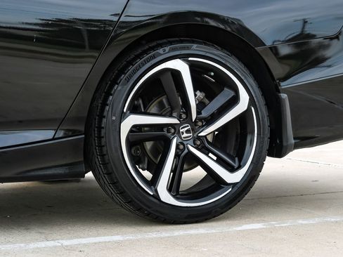 Used 2019 Honda Accord Sport image 60