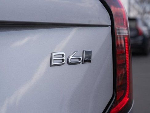 New 2026 Volvo XC90 B6 Plus w/ Protection Package Premier image 9