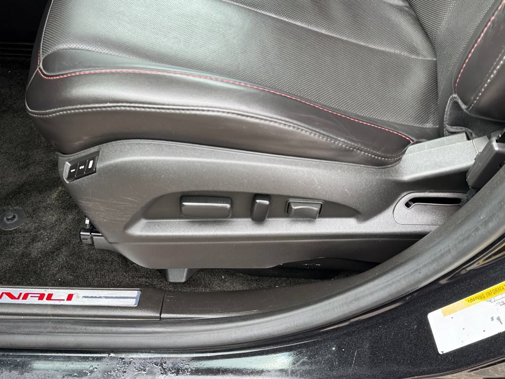 Used 2015 GMC Terrain Denali FWD image 17