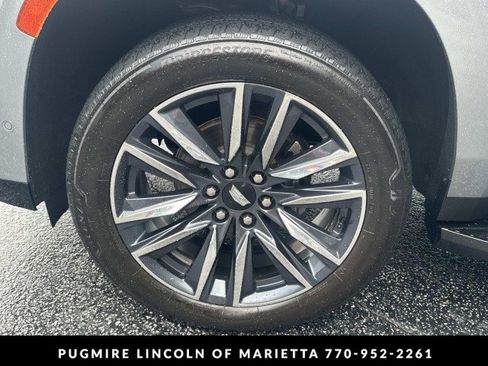 Used 2023 Cadillac Escalade ESV Sport w/ Touring Package AWD/4WD image 11