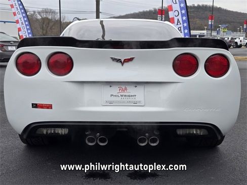 Used 2008 Chevrolet Corvette Coupe w/ Preferred Equipment Group image 4
