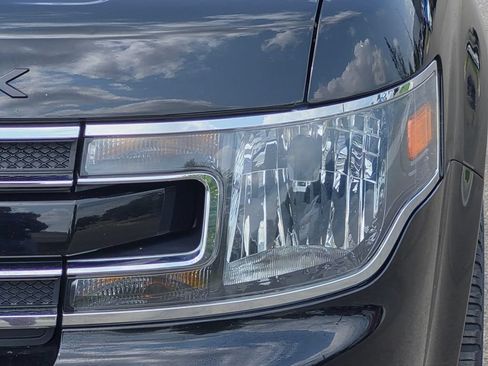 Used 2018 Ford Flex SEL w/ Equipment Group 202A AWD/4WD image 9