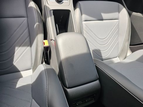 New 2026 Volkswagen Tiguan SE AWD/4WD image 22