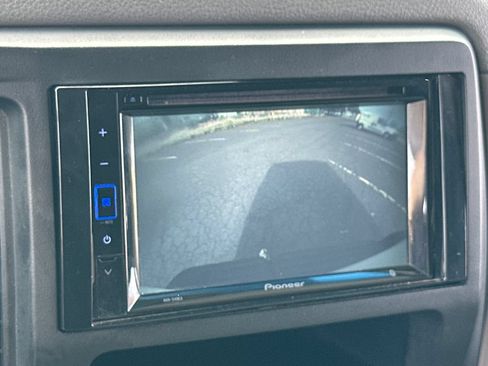 Used 2015 Nissan NV 3500 SV w/ Technology Package RWD image 17