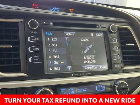 Certified 2018 Toyota Highlander XLE image 22