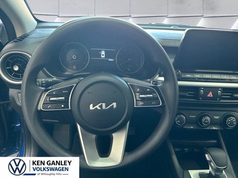 Used 2023 Kia Forte LXS FWD image 11
