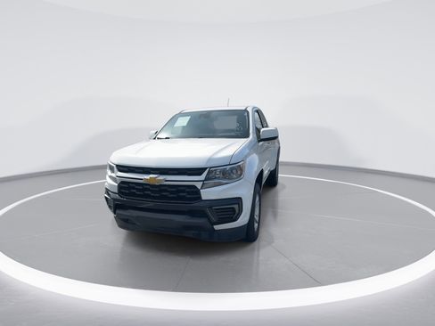 Used 2022 Chevrolet Colorado LT w/ Fleet Safety Package image 3