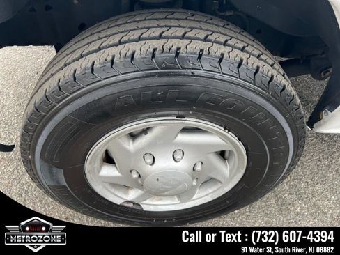 Used 2011 Ford E-350 and Econoline 350 Super Duty w/ PWR Group image 24