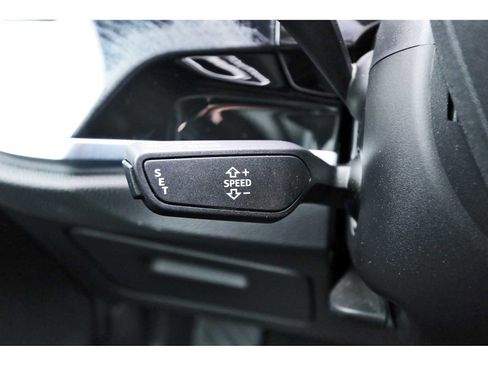 Used 2020 Audi Q3 2.0T Premium Plus w/ Premium Plus Package image 19